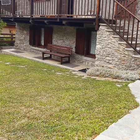 Sauze d'Oulx with garden, ciâbőt la garitüla Daire Dış mekan fotoğraf