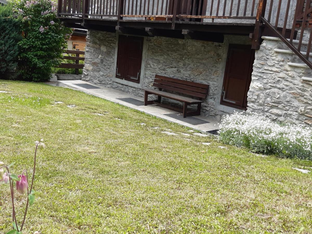 Sauze d'Oulx with garden, ciâbőt la garitüla Daire Dış mekan fotoğraf